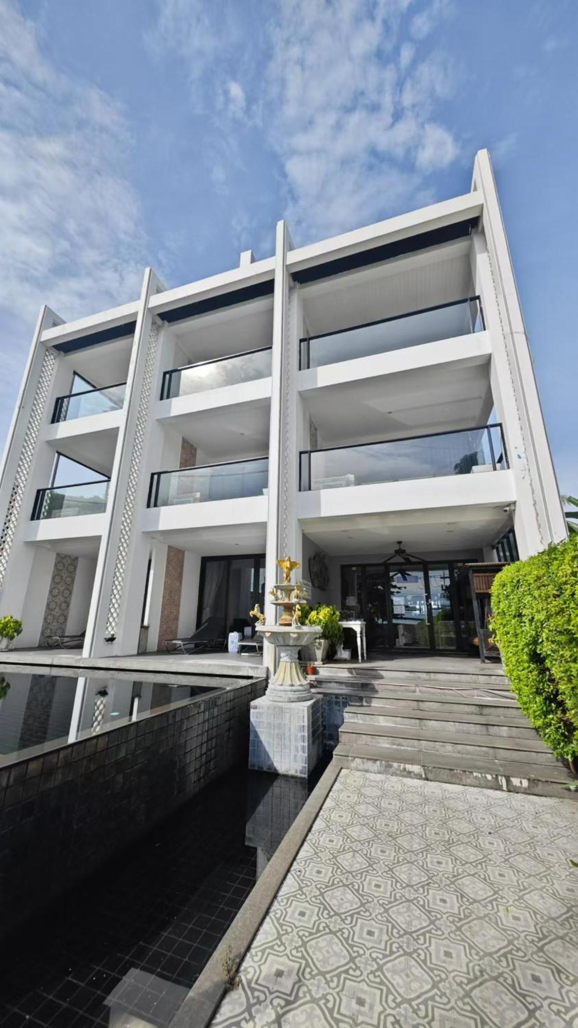 See Sea Villa Hotel Patong Exterior foto