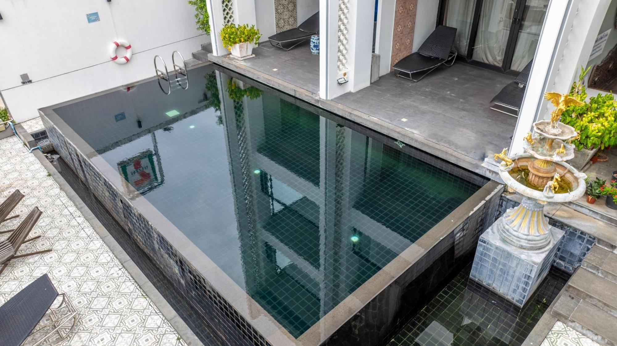See Sea Villa Hotel Patong Exterior foto